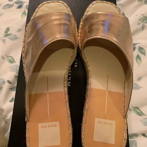 DOLCE VITA ROSE GOLD ESPADRILLE SLIPPERS